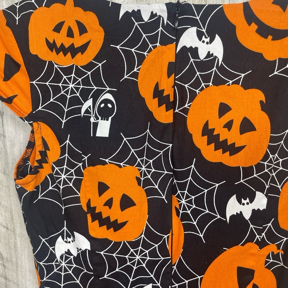 Hanpceirs Fit Halloween Print Fit And Flare Dress sz XS Black Orange Pinup Retro - Picture 7 of 9